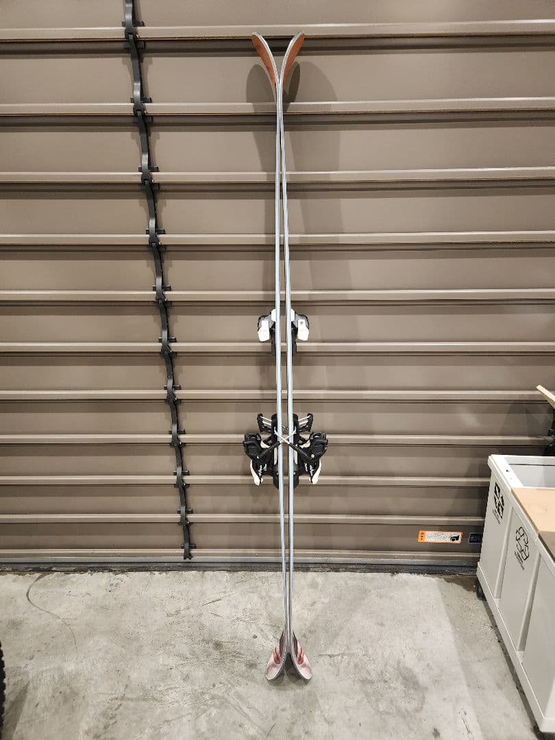 ICELANTIC DA'NOLLIE 170CM スキー板