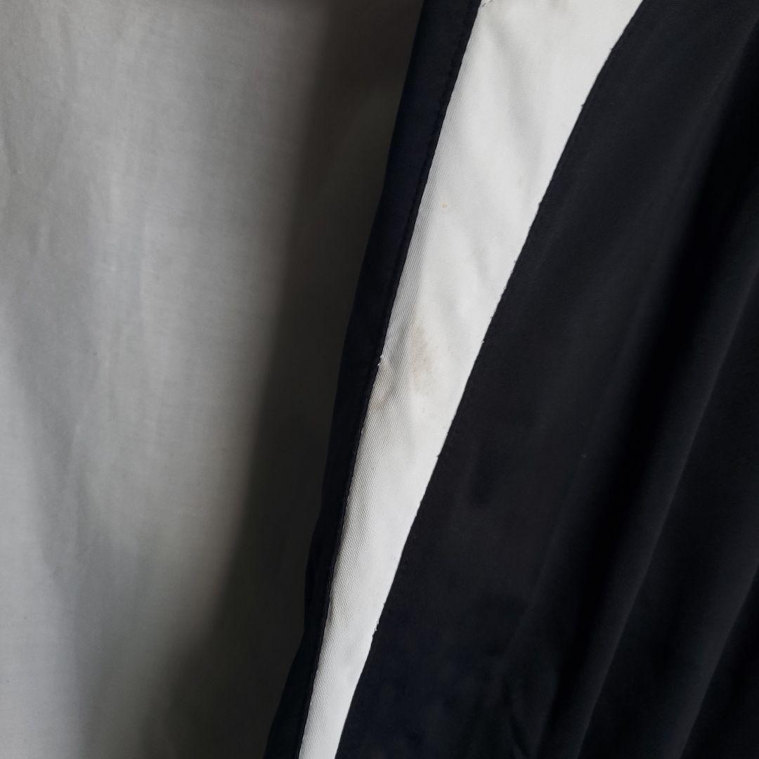 YONEX ナイロンパンツ 黒 ブラック ライン バトミントン 柄