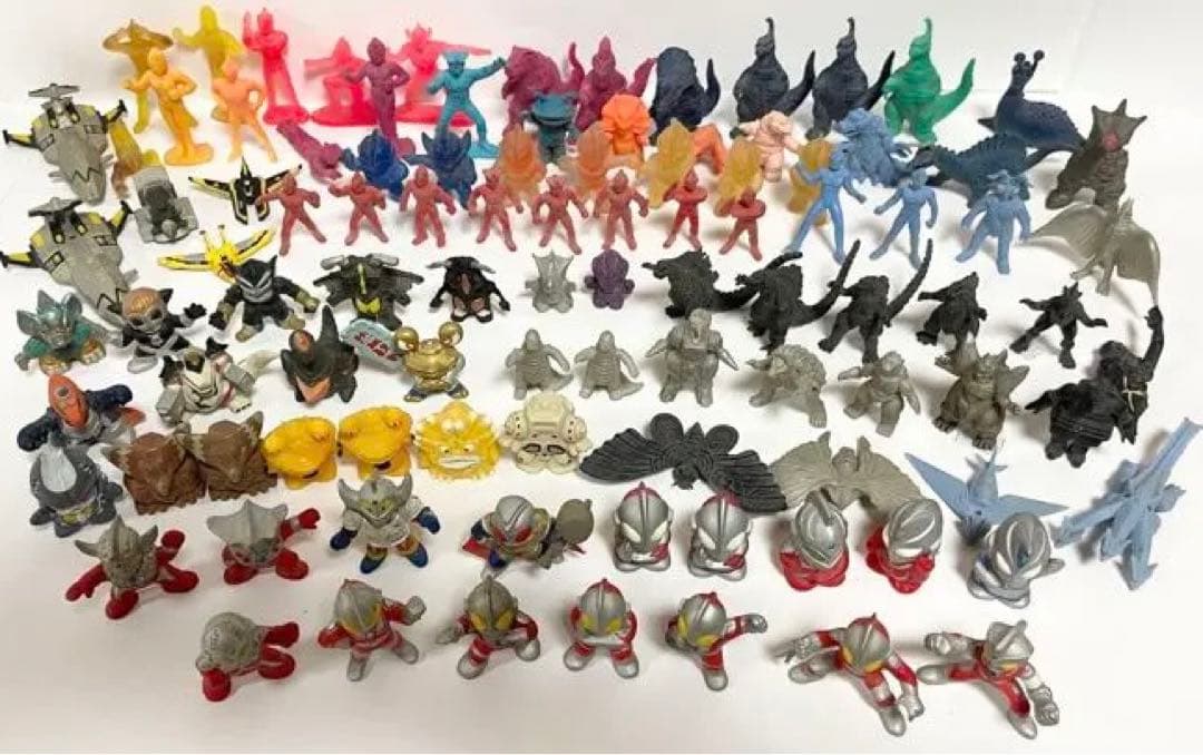 消しゴム　ウルトラマン　ゴジラ　100体　レトロ