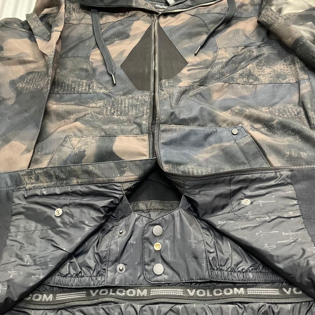 未使用　ボルコム　VOLCOM　スノボウェア　パンツ　メンズ　M　迷彩　アーミー