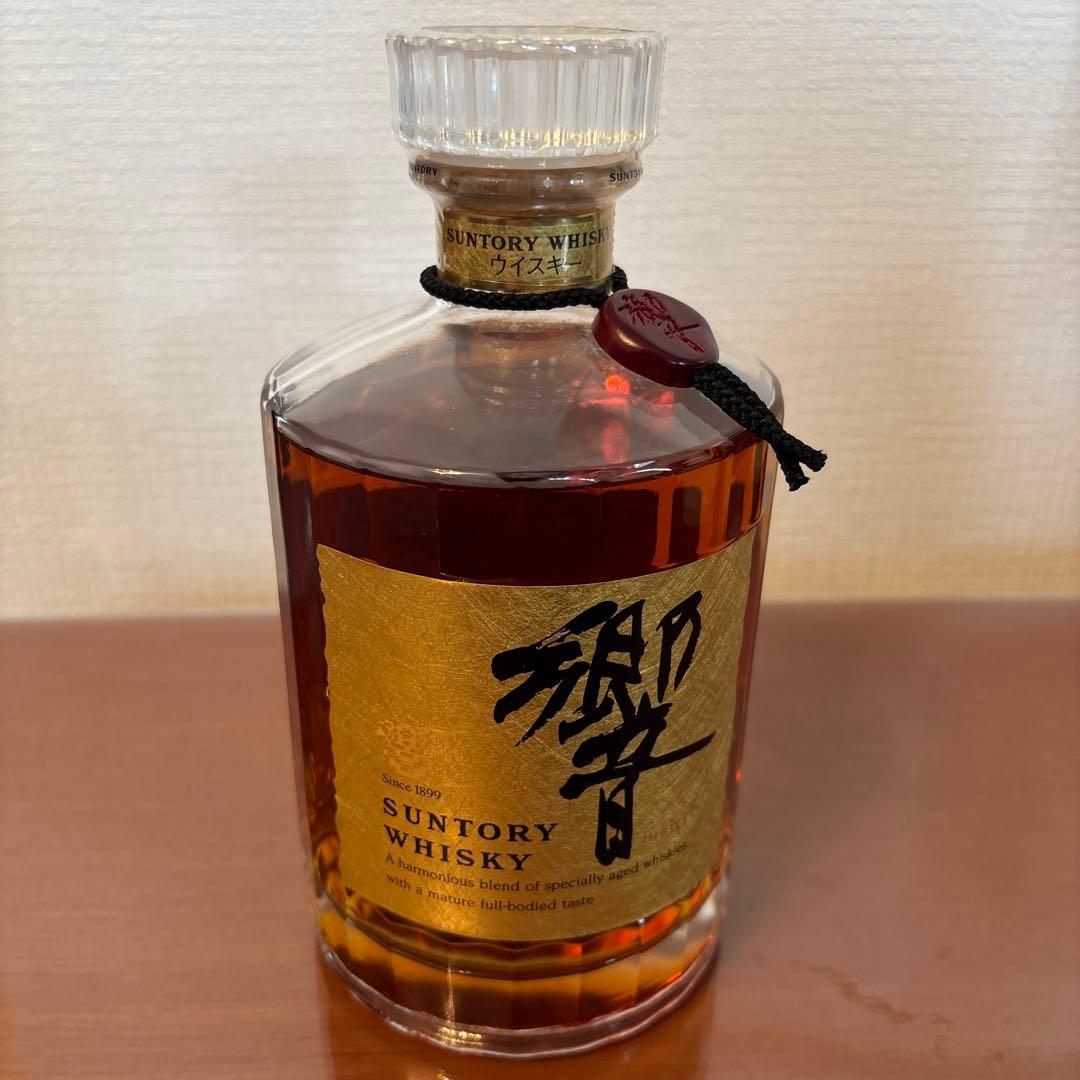 サントリーウィスキー響HIBIKI ゴールドラベル750ml 旧ラベル17年