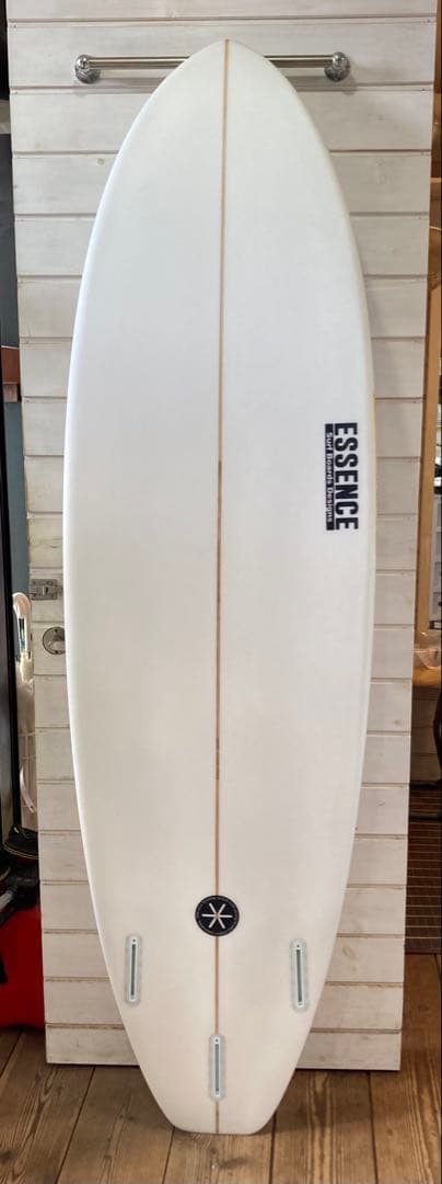 ESSENCE ファンボード トライフィン 手渡しオンリーyukio専用