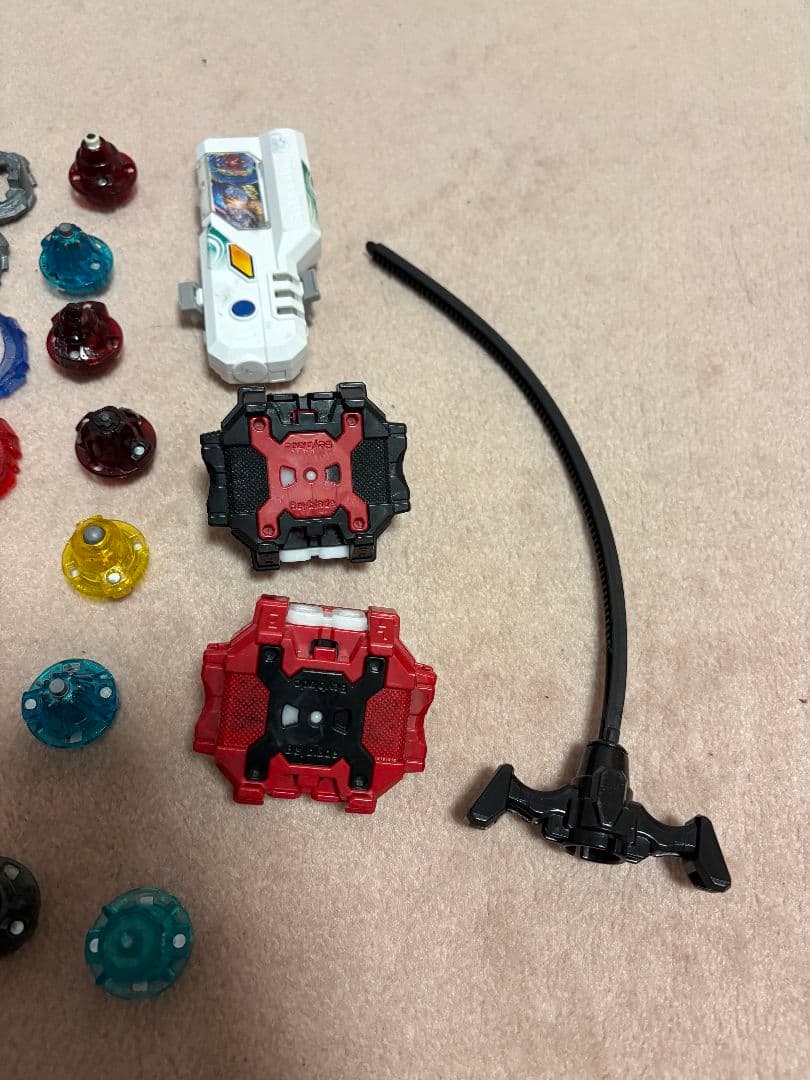 ベイブレードバースト　神シリーズまとめ売り