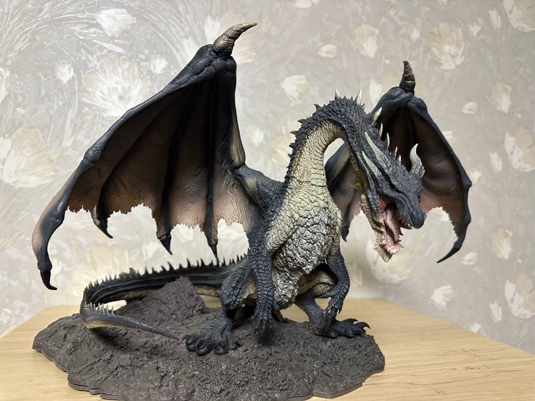 CFB クリエイターズモデル 黒龍 ミラボレアス