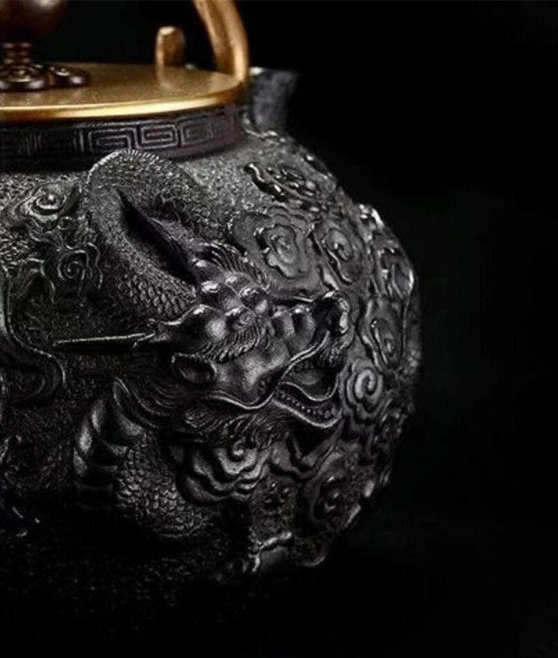 鋳鉄製ドラゴン彫刻鉄瓶 大容量 お茶の道具 1.2L