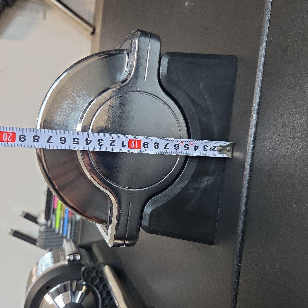 引き取り限定　可変式ダンベル３２キロ　１キロ刻み