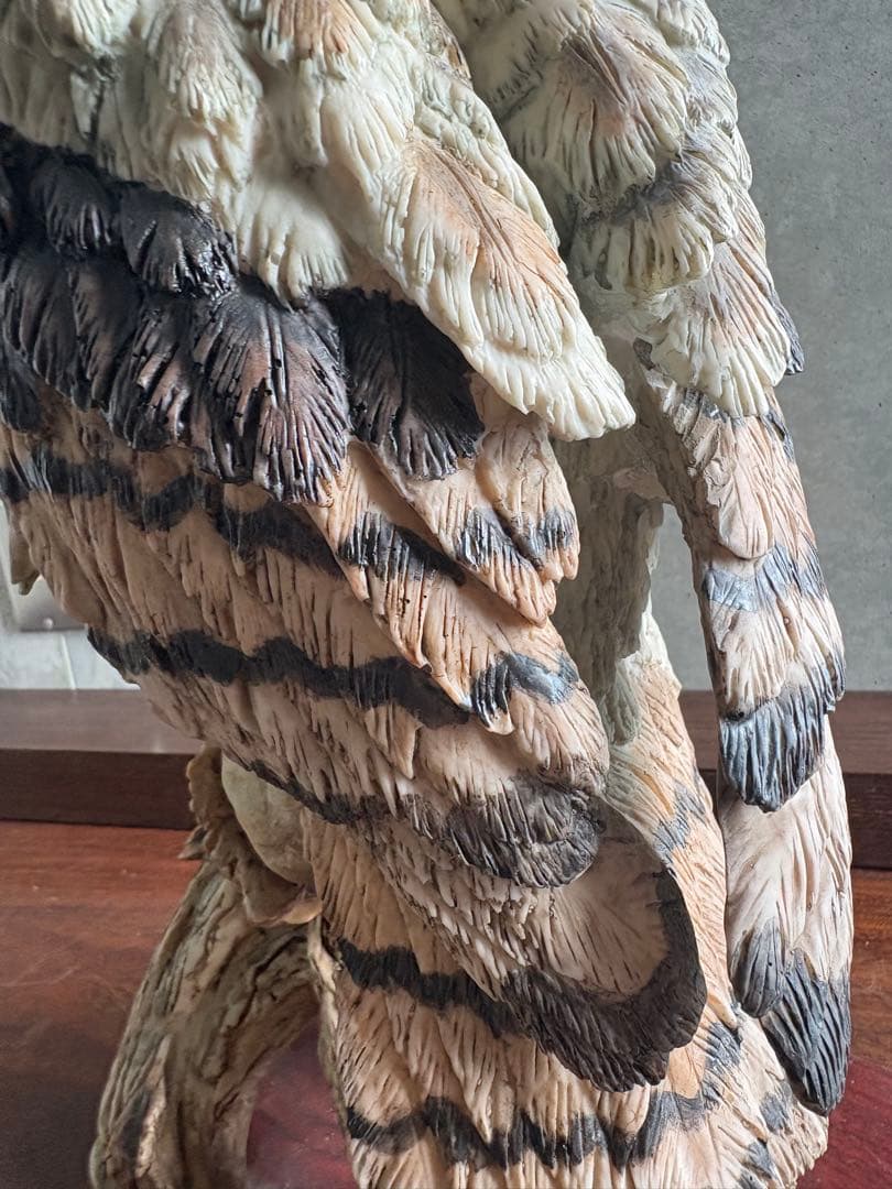 ワシミミズク　大きな置物　高さ57cm、18.8.kg フクロウ科　アンティーク