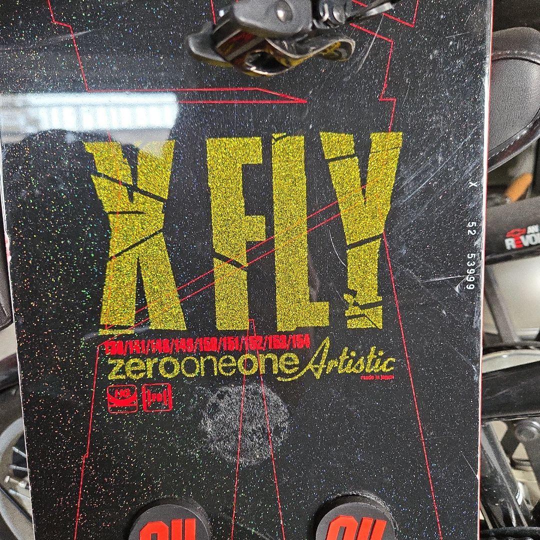 011XFLY 　FLUX S.D.F. スノーボードビンディング　152