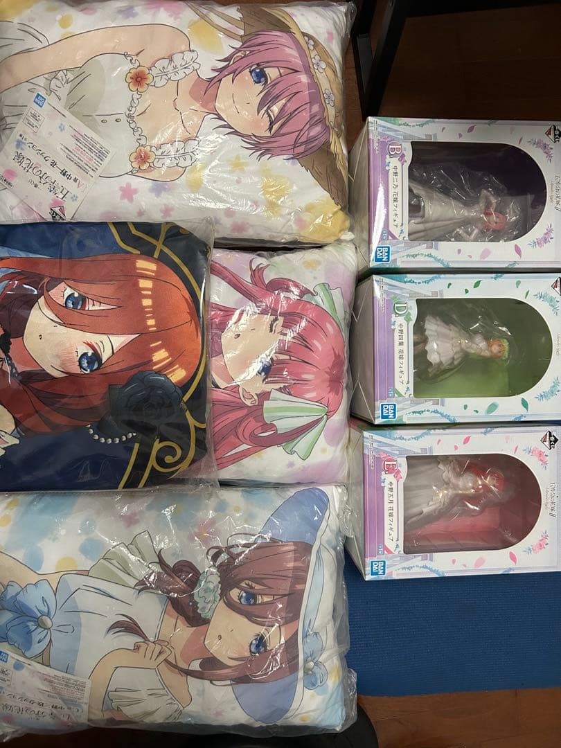 五等分の花嫁 クッションとフィギュアセット