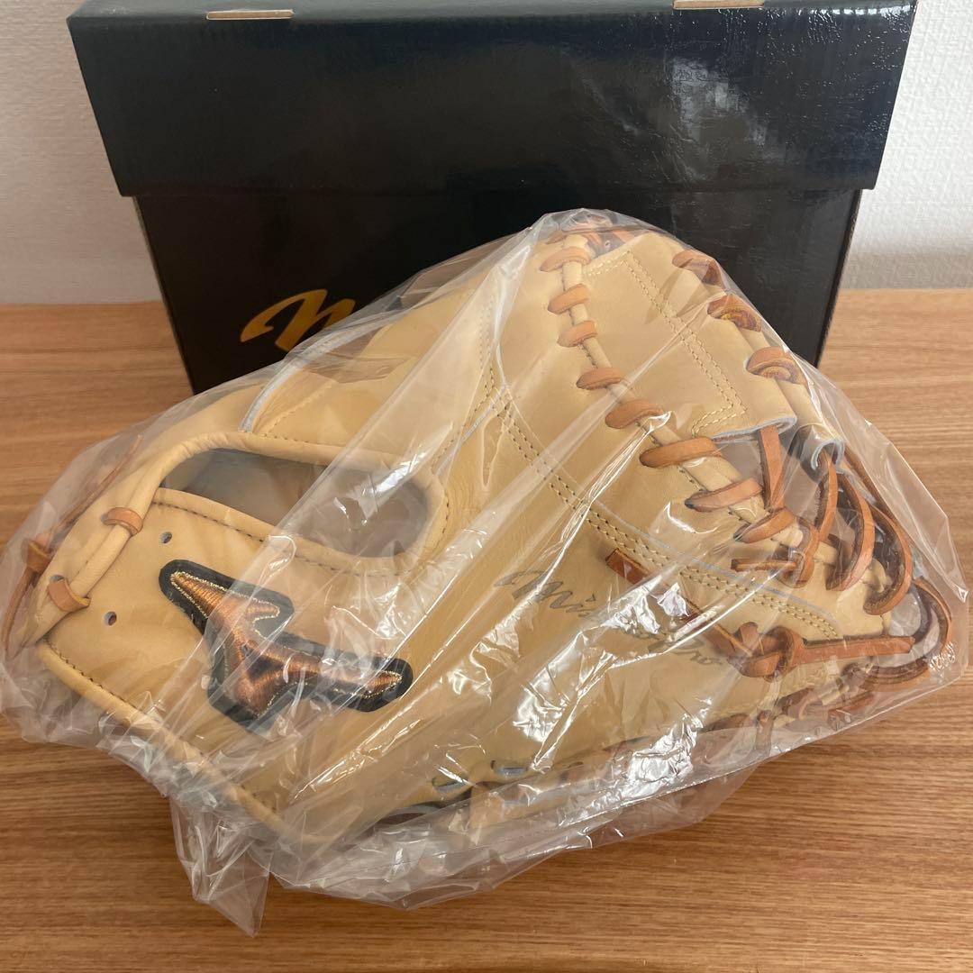 R*1様 ミズノプロ　號　硬式用　キャッチャーミット　定価68,200円　高校野