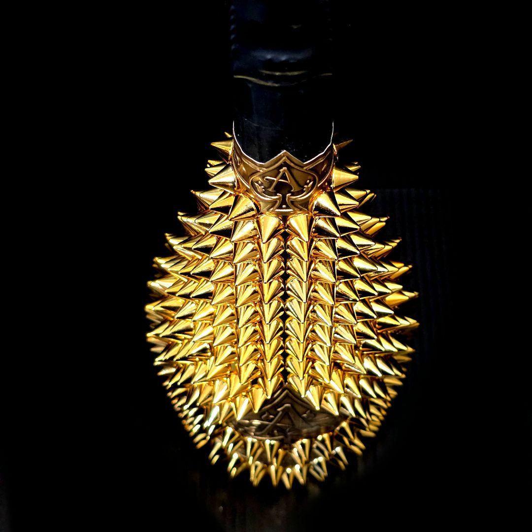 【24時間以内発送】 アルマンド ゴールド トゲマンド スタッズボトル