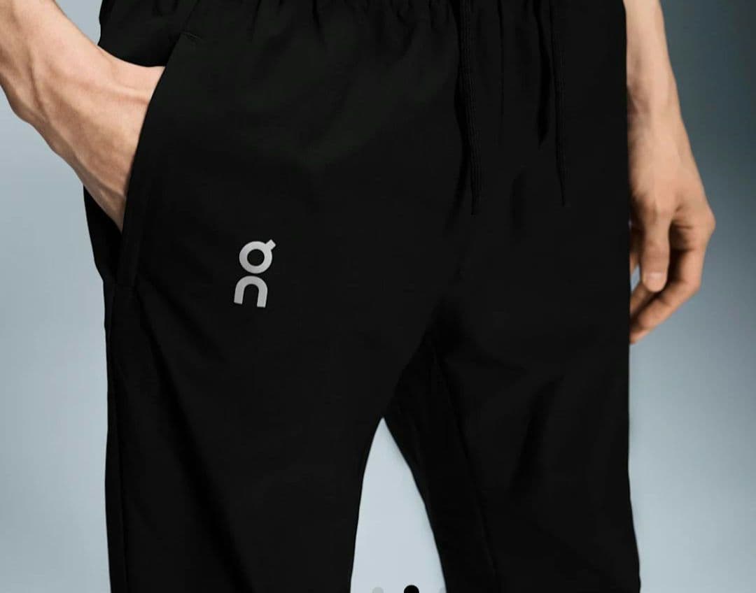 On Core Pants ブラック サイズS