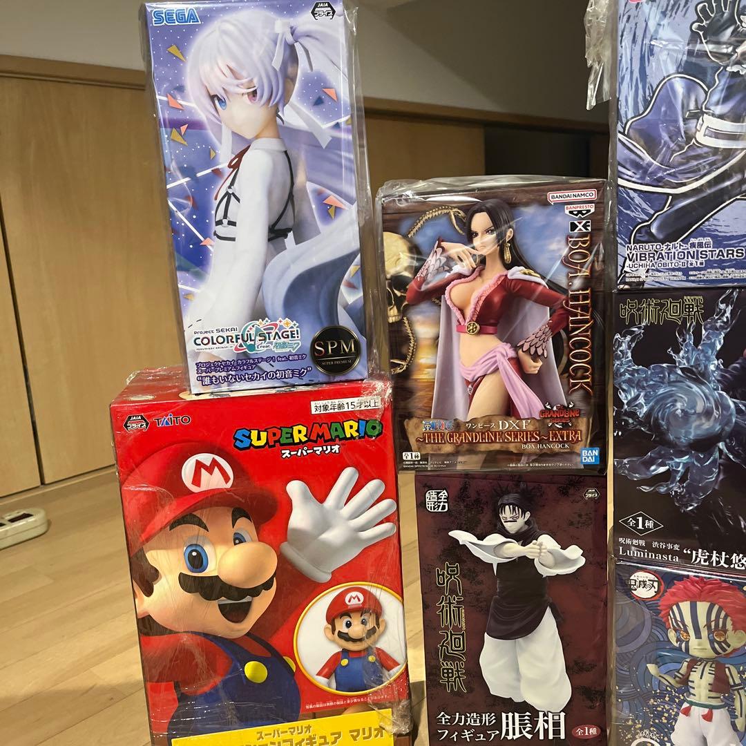フィギュアセット - レム、ハンコック、Narutoマリオなど