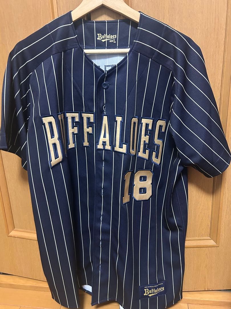 オリックスサードユニ18宮城大弥投手 (1回試着したのみです)