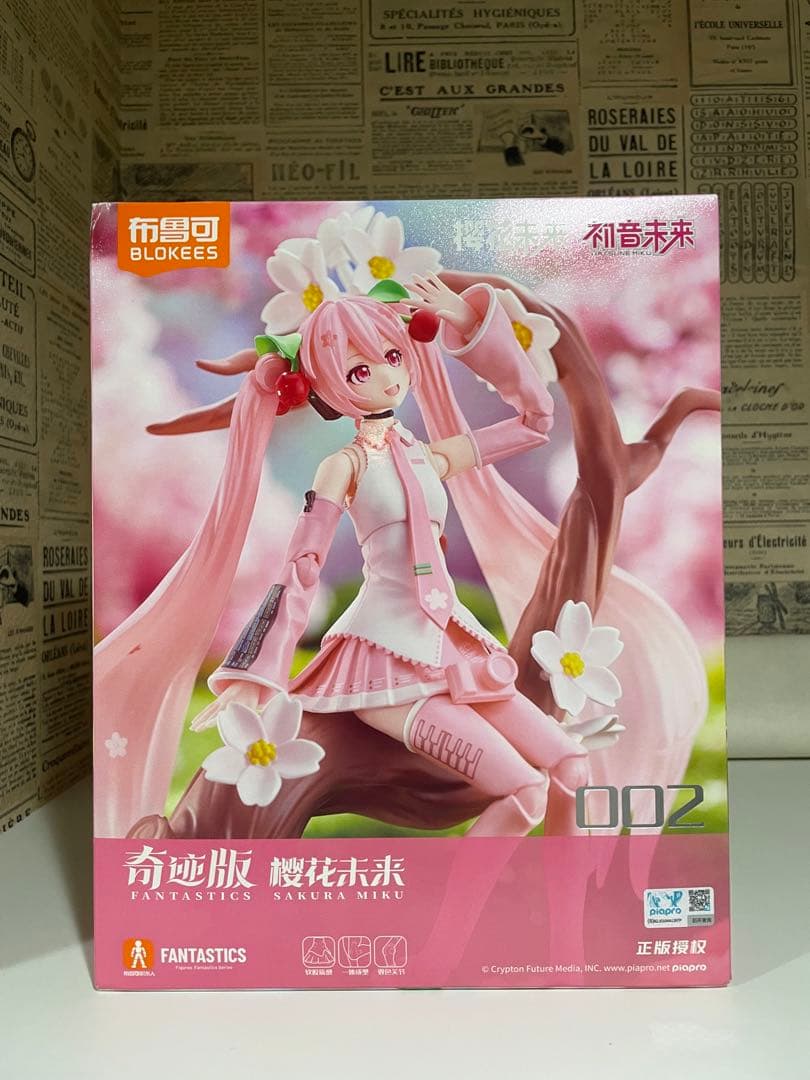 海外限定　桜ミク　初音ミク　フィギュア