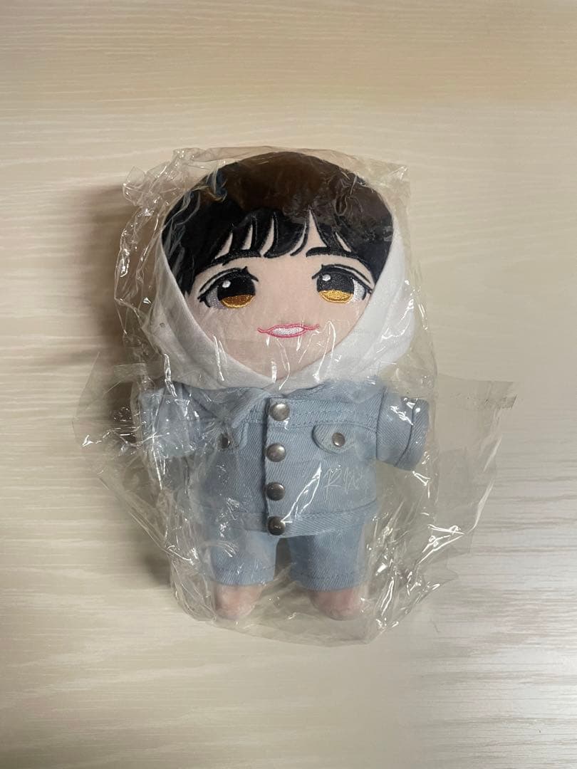 ROWOON ロウン MAN&BOY ぬいぐるみ BOY ver.