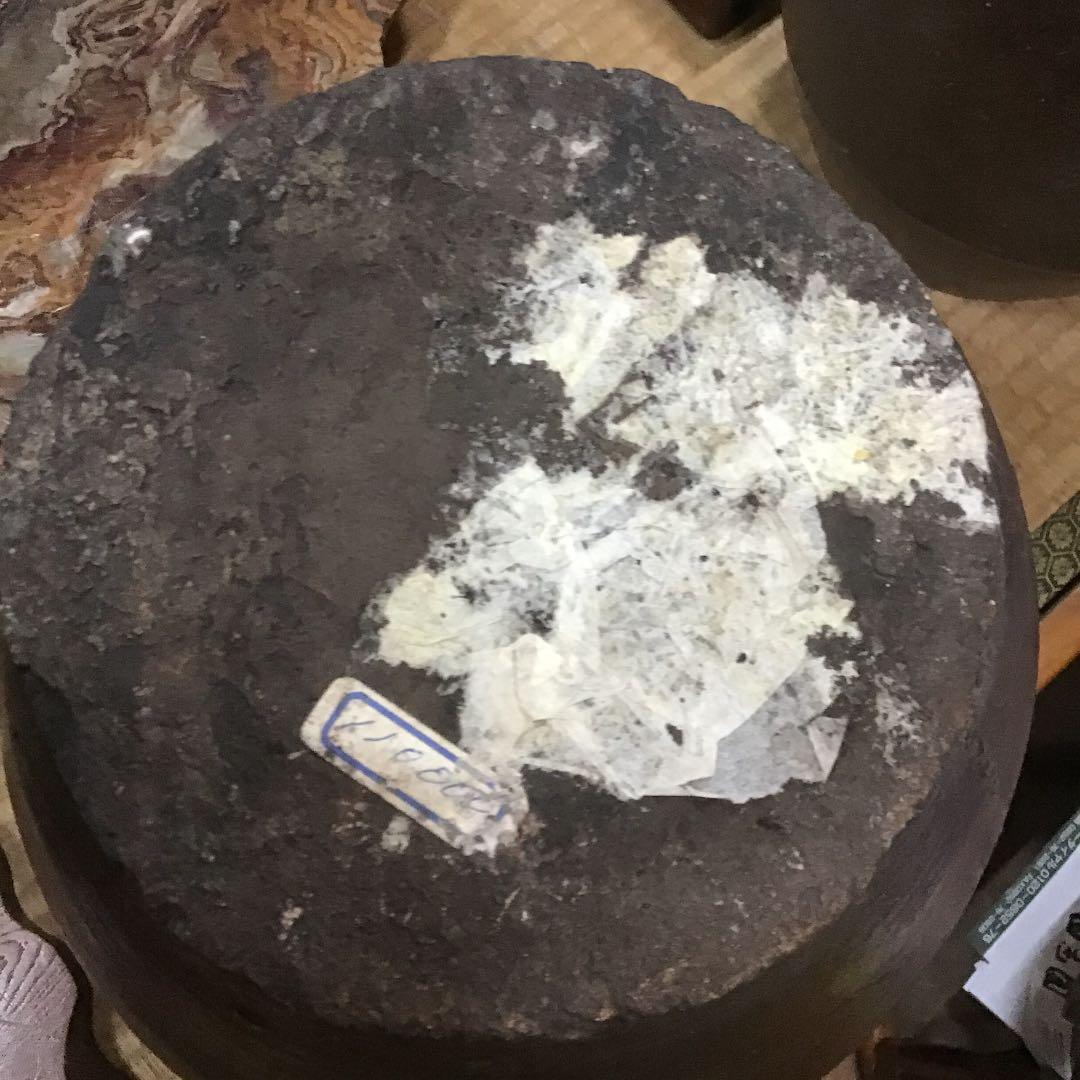 古越前焼三耳付大壺只今年末年始大売り出しです❣️