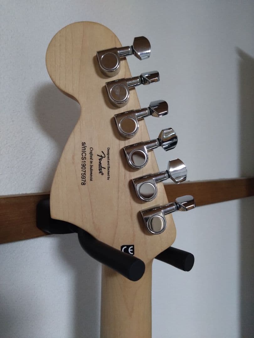 つ*ゆ様 Squier by Fender Affinity ストラトキャスター