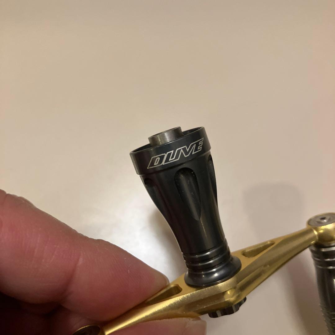 美品　ダイワ用　DLIVE 65mm トーナメントモデル　ハンドル　バランサー