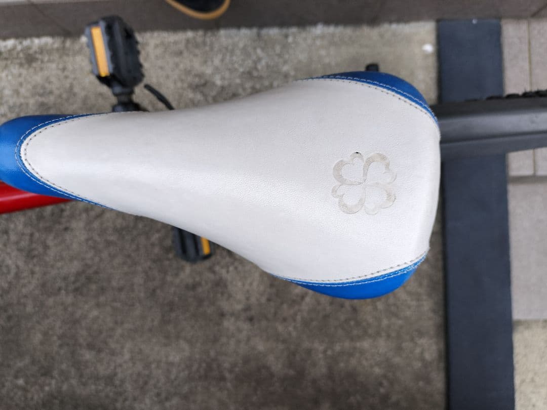 センサーさん専用ヨツバサイクル　18インチ　マウンテンバイク