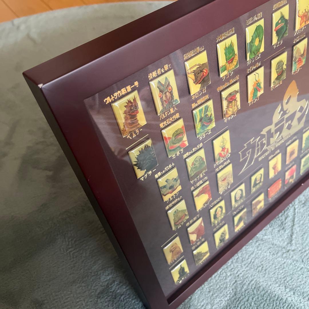 ウルトラマン 45周年　ピンバッジコレクション