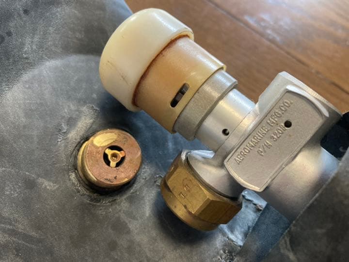 US ARMY LIFERAFT(緊急救命ラバーボート 一人乗用/ 実物・未使用