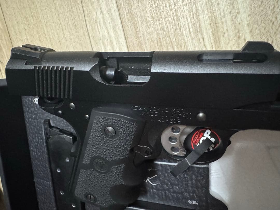 【展示美品】東京マルイ V10 Ultra Compact 新品付属品完備