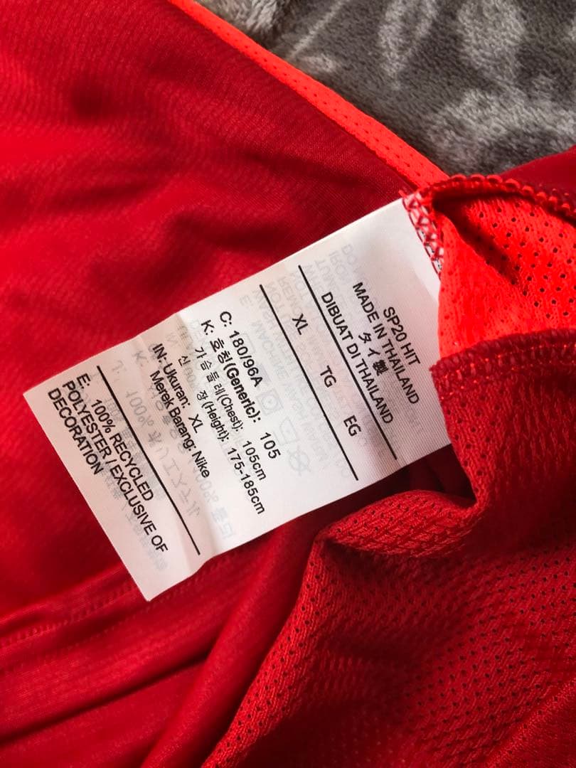 Nike シャツ レッド