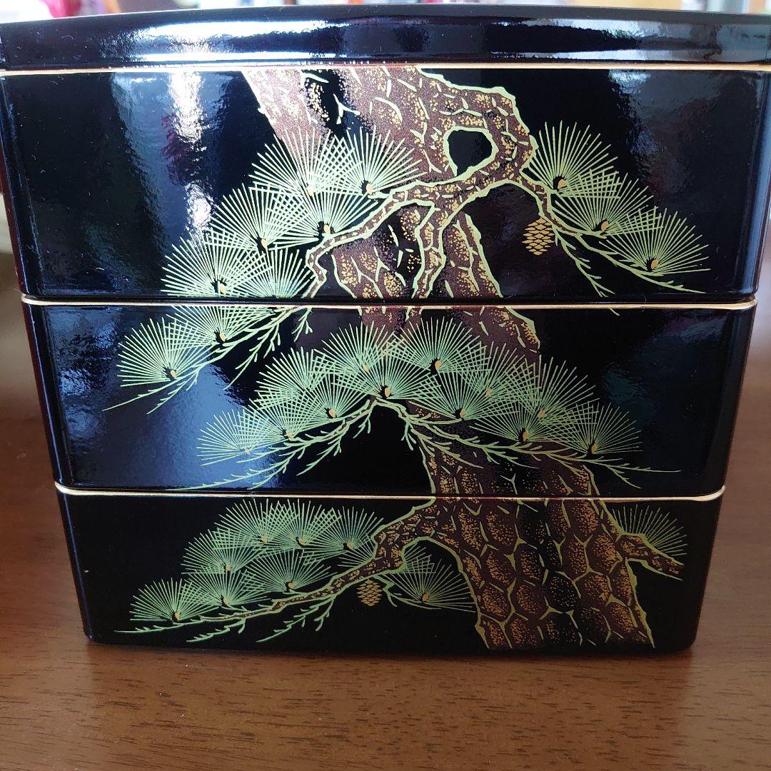 三段重箱 鶴と松の漆器