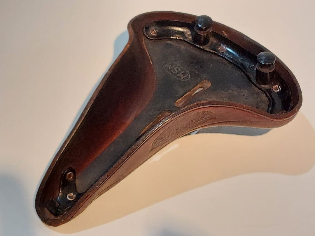 MEIRIN 自転車サドル(本革)です。アンティーク
