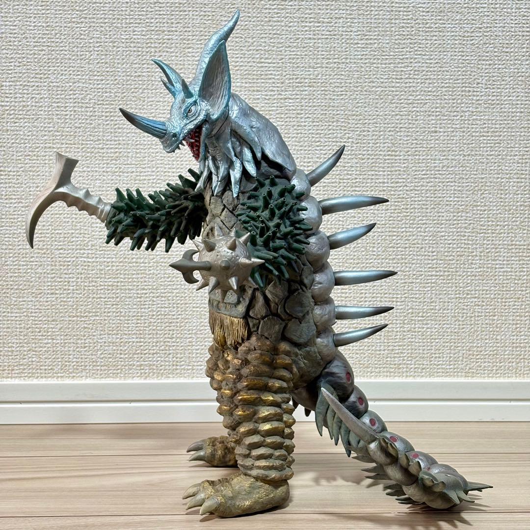 CCP 1/6特撮シリーズ 暴君怪獣タイラント ウルトラマンタロウ セット
