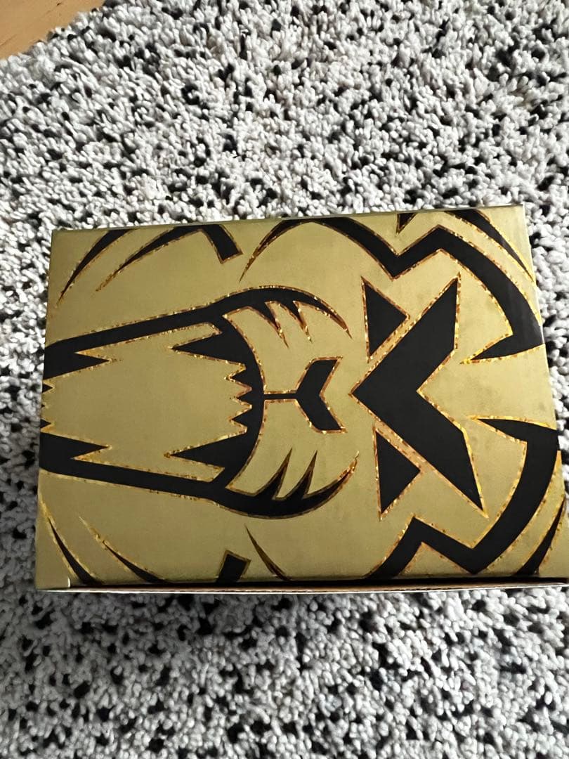 美品 1/2 マックス・フェルスタッペン 2022 本戦用 ヘルメット