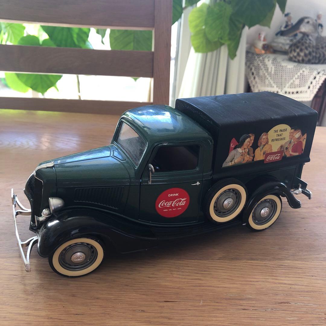 Coca-ColaのダイキャストメタルのモデルカーFord V8フランス製値下げ