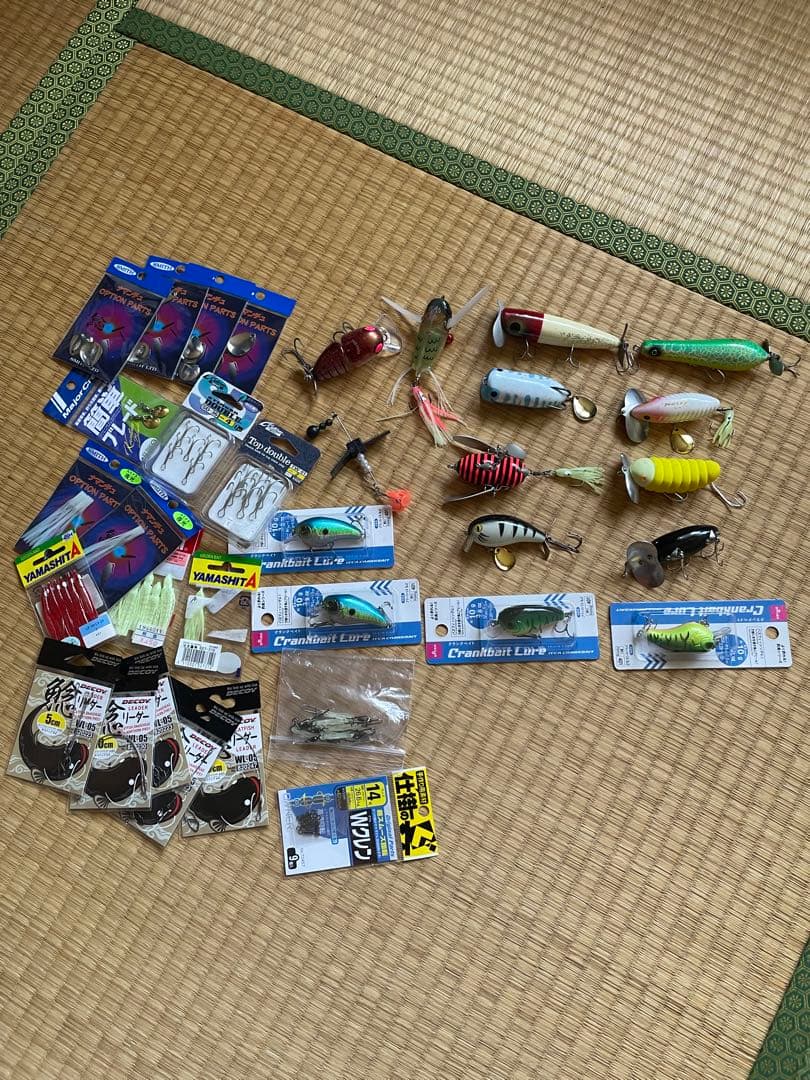 ナマズルアー&カスタムグッズなど…