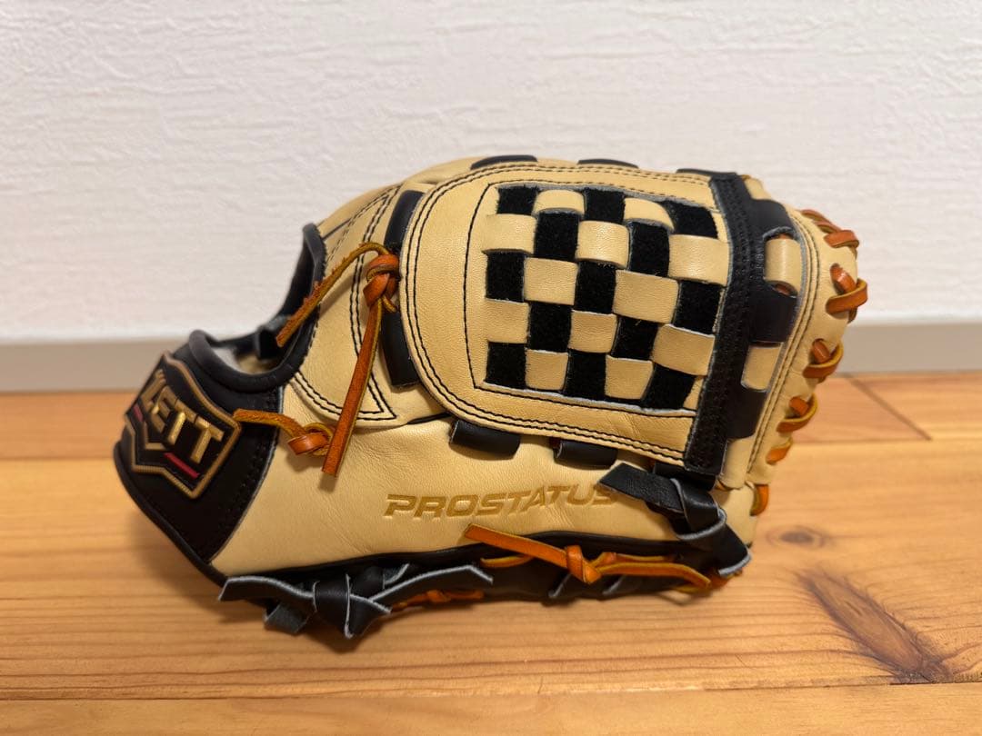 ZETT PROSTATUS 軟式グローブ ベージュ/黒