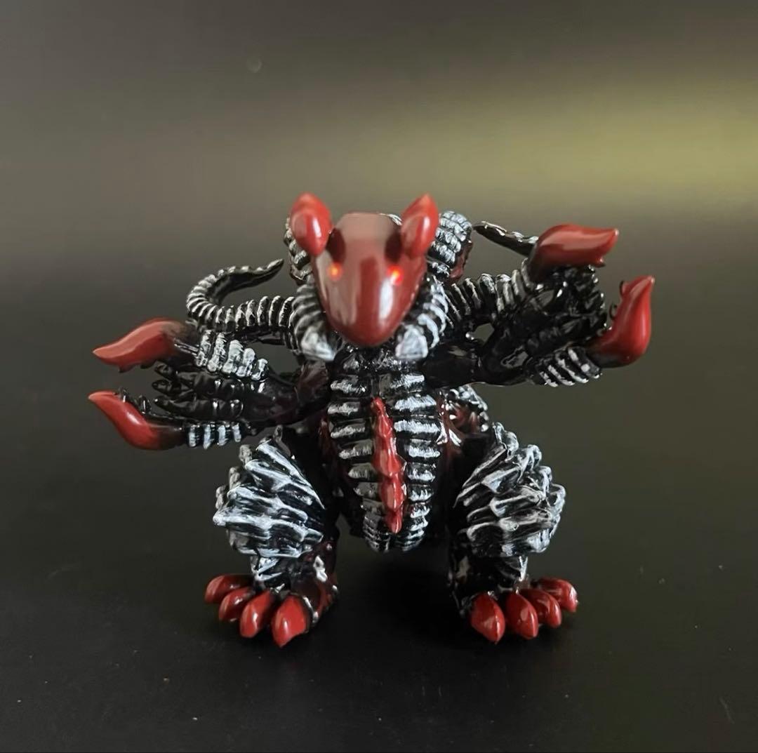 中国限定　塗装完成品　英雄集結 ウルトラマン　　フィギュア ヴァラロン