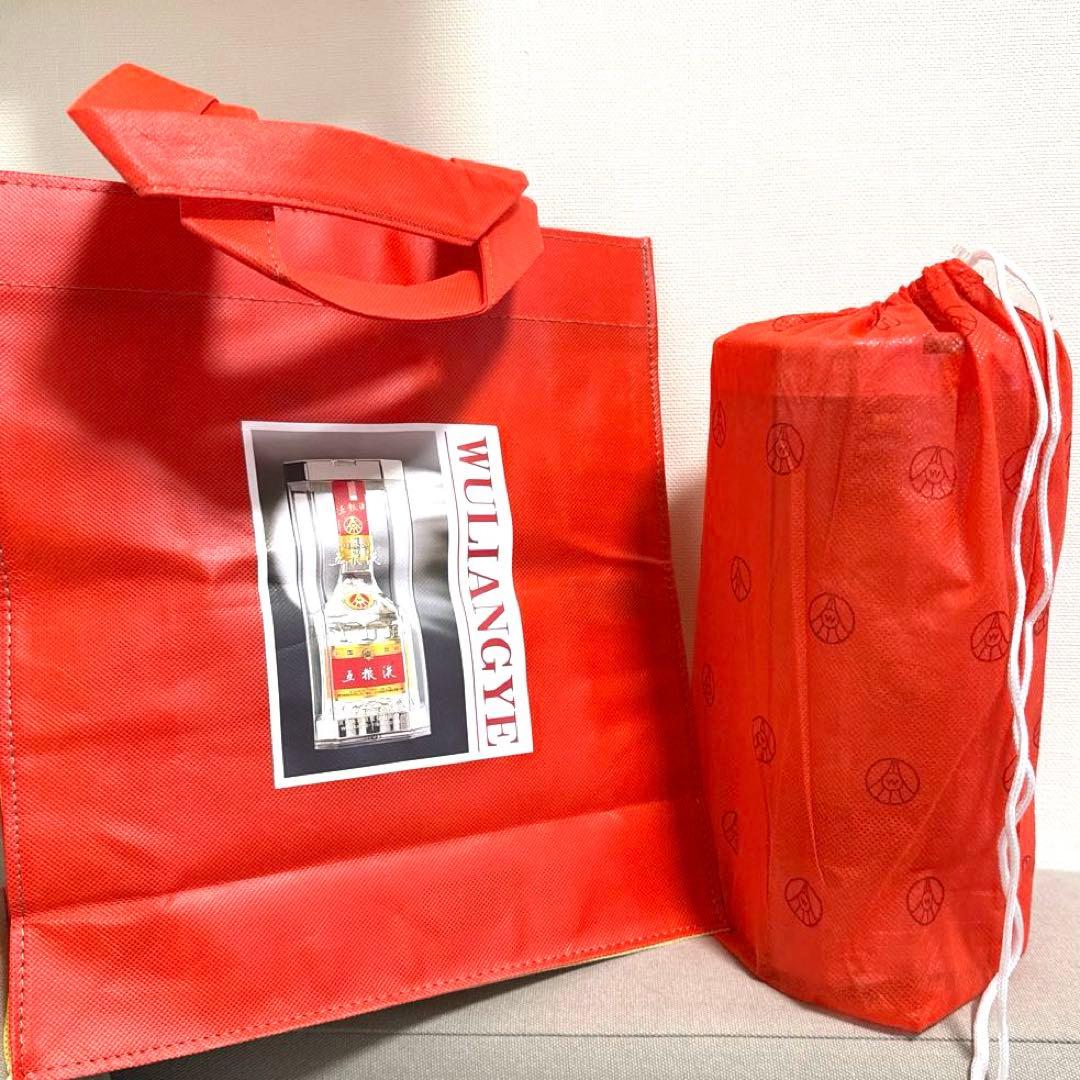 Wu Liang Ye 白酒 五粮液 500ml 52%