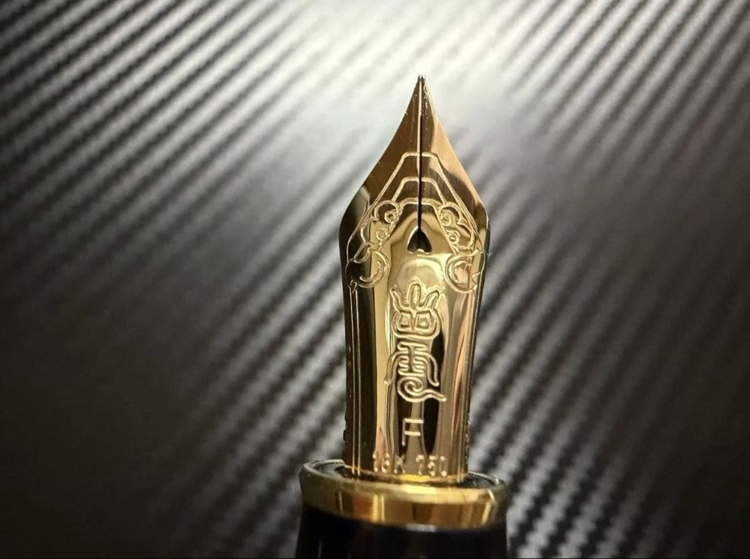 未使用に近い プラチナ 出雲 鉄刀木 F 細字 万年筆