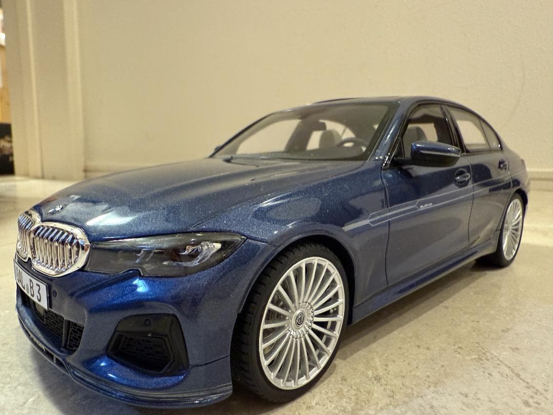 【激レア】 ALPINA B3 ミニカー 1/18 アルピナブルー