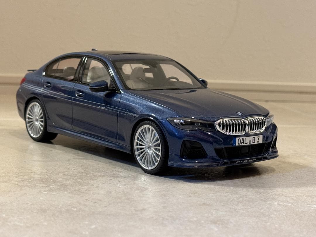 【激レア】 ALPINA B3 ミニカー 1/18 アルピナブルー