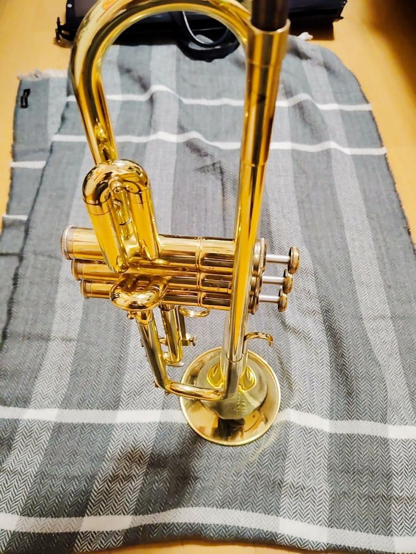 YAMAHA トランペットYTR-236（美品・ケース／説明書／保証書付き）
