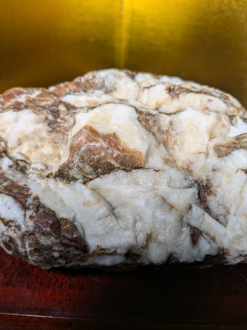 赤石 石英含有量多 1.36kg 原石 自立 未加工 鑑賞用 希少 レア品