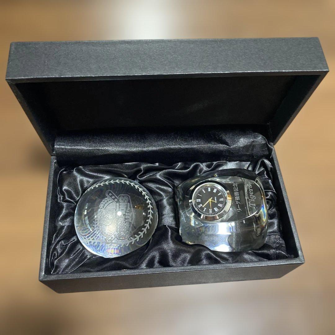 ⭐︎阪神タイガース2023リーグ優勝記念品ガラス時計