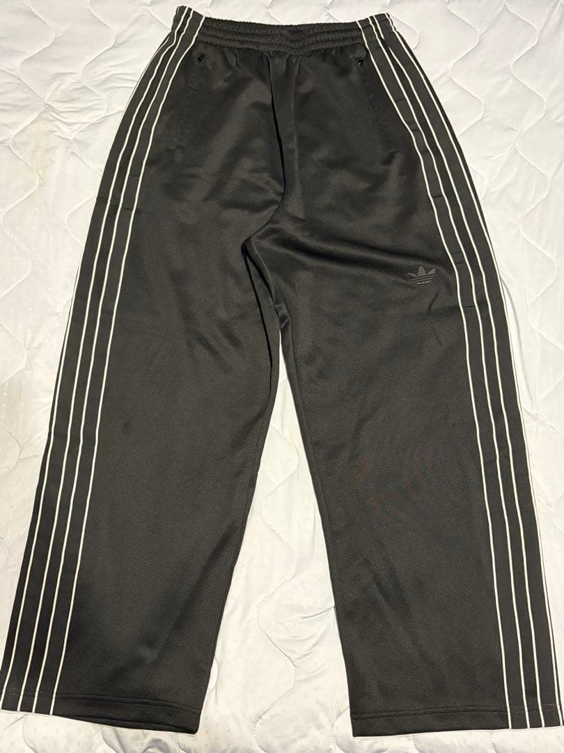 adidas 3本ライン　ジャージ　トラックパンツ