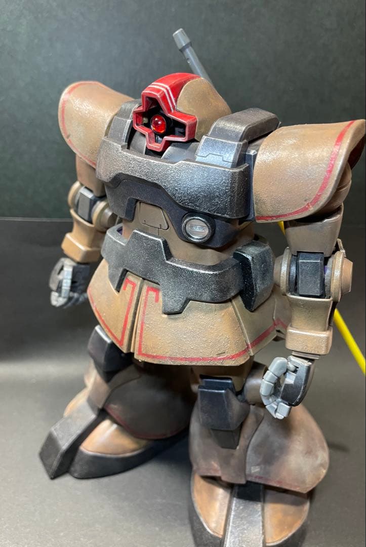 ドム　塗装済完成品　ガンプラ 全塗装　ガンプラ完成品　ドムトロピカル