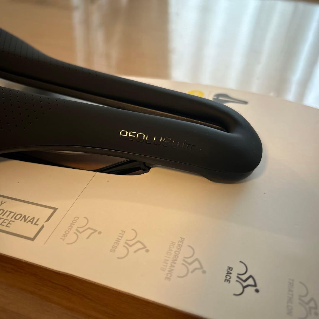 トレック ボントレガー Aeolus Elite サドル 145mm