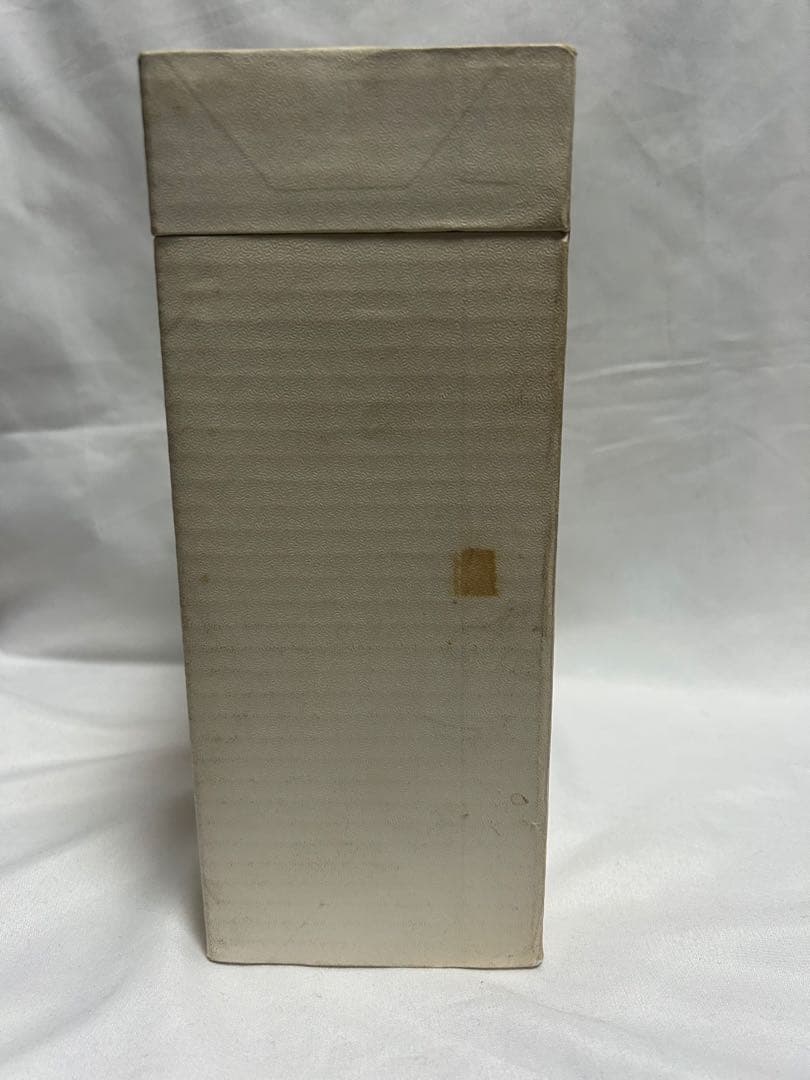 サントリー ウイスキー ローヤル 720ml 未開栓 箱付き未開封 中之島時代