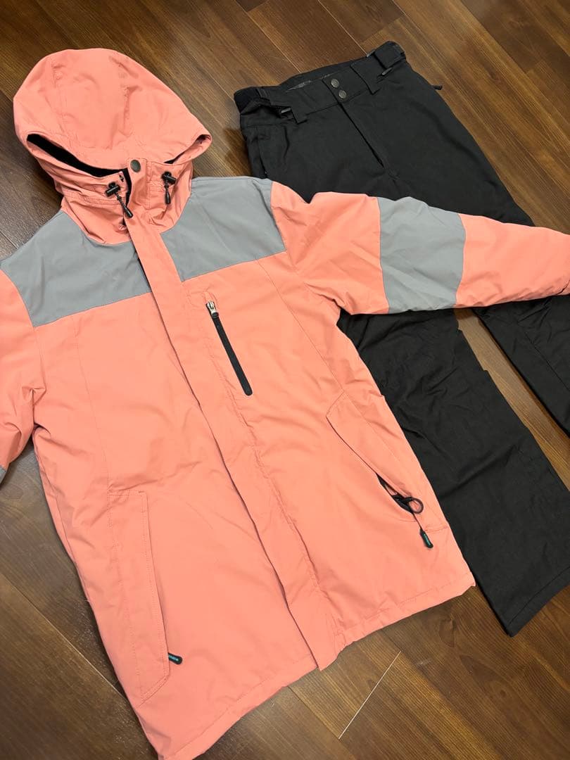 送料込み♡スノボーウェア♡