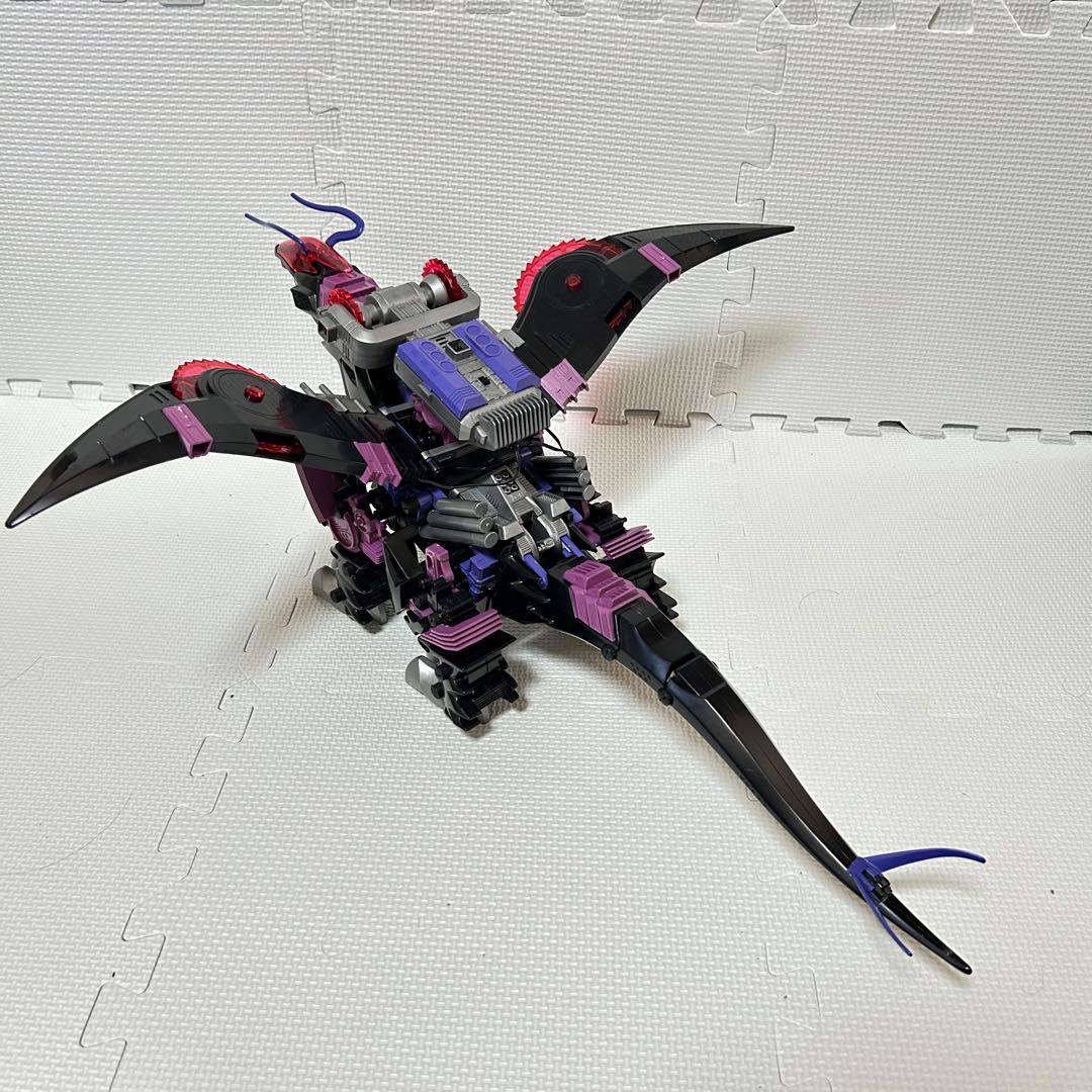 完品 旧ゾイド ギルベイダー メカ生体版 昭和版 発光・動作確認済 ZOIDS