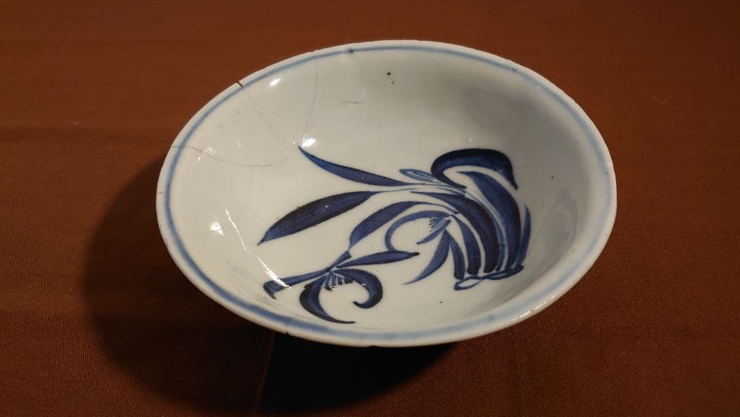 李朝　白磁　古染付　染付　華の図　朝鮮陶器　１客